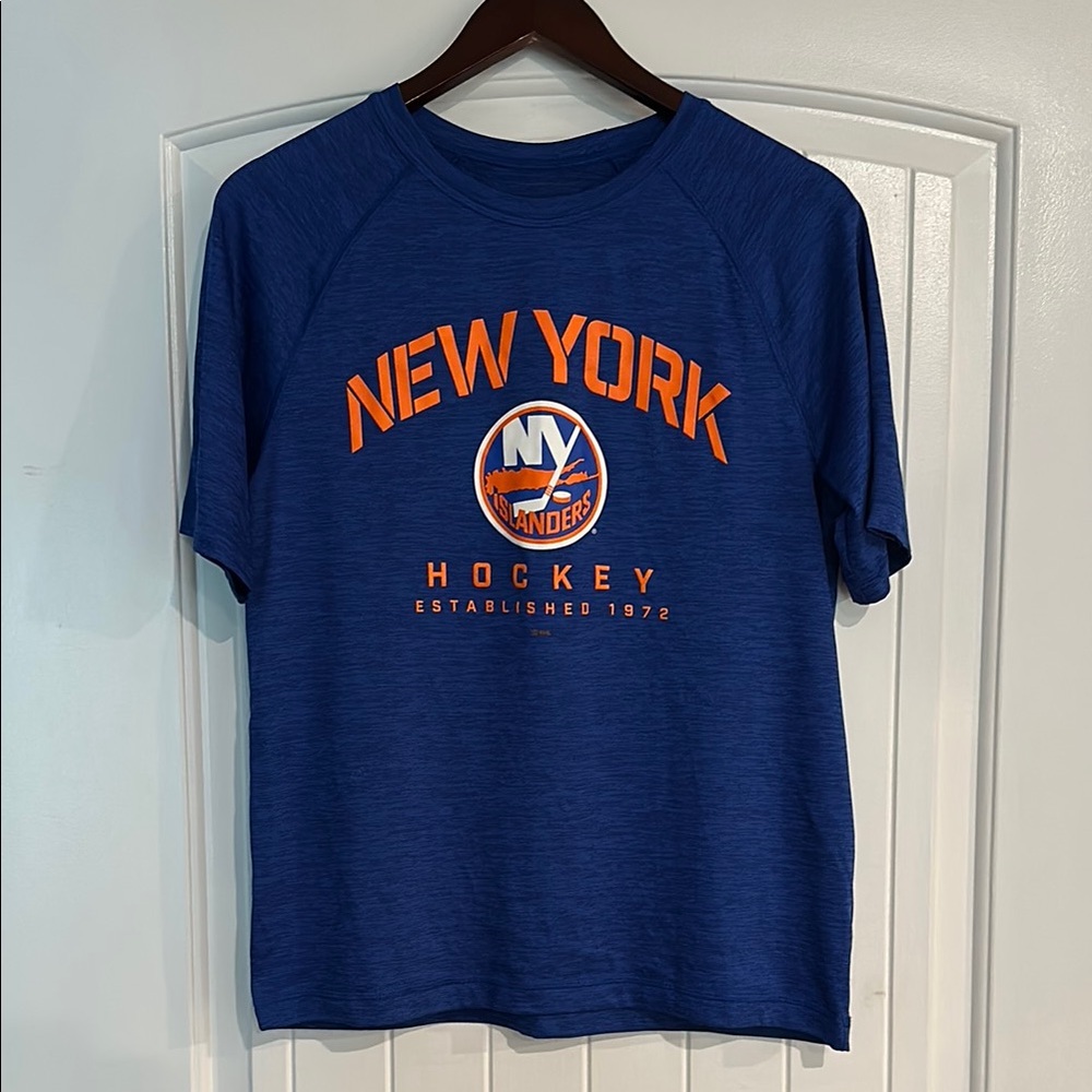 New York Islanders Hockey T-Shirt